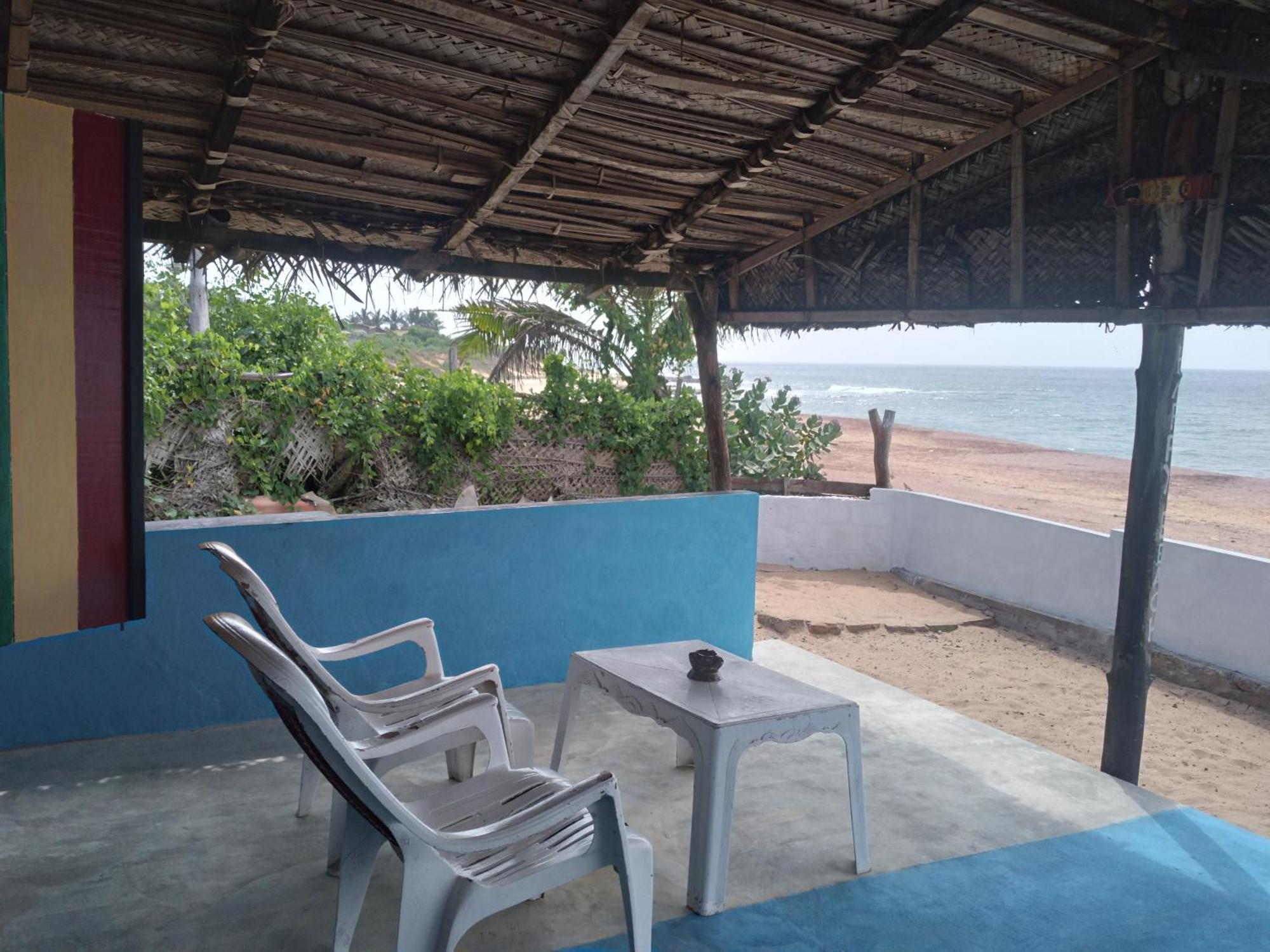 Happy Beach Cabana Hambantota Exterior foto