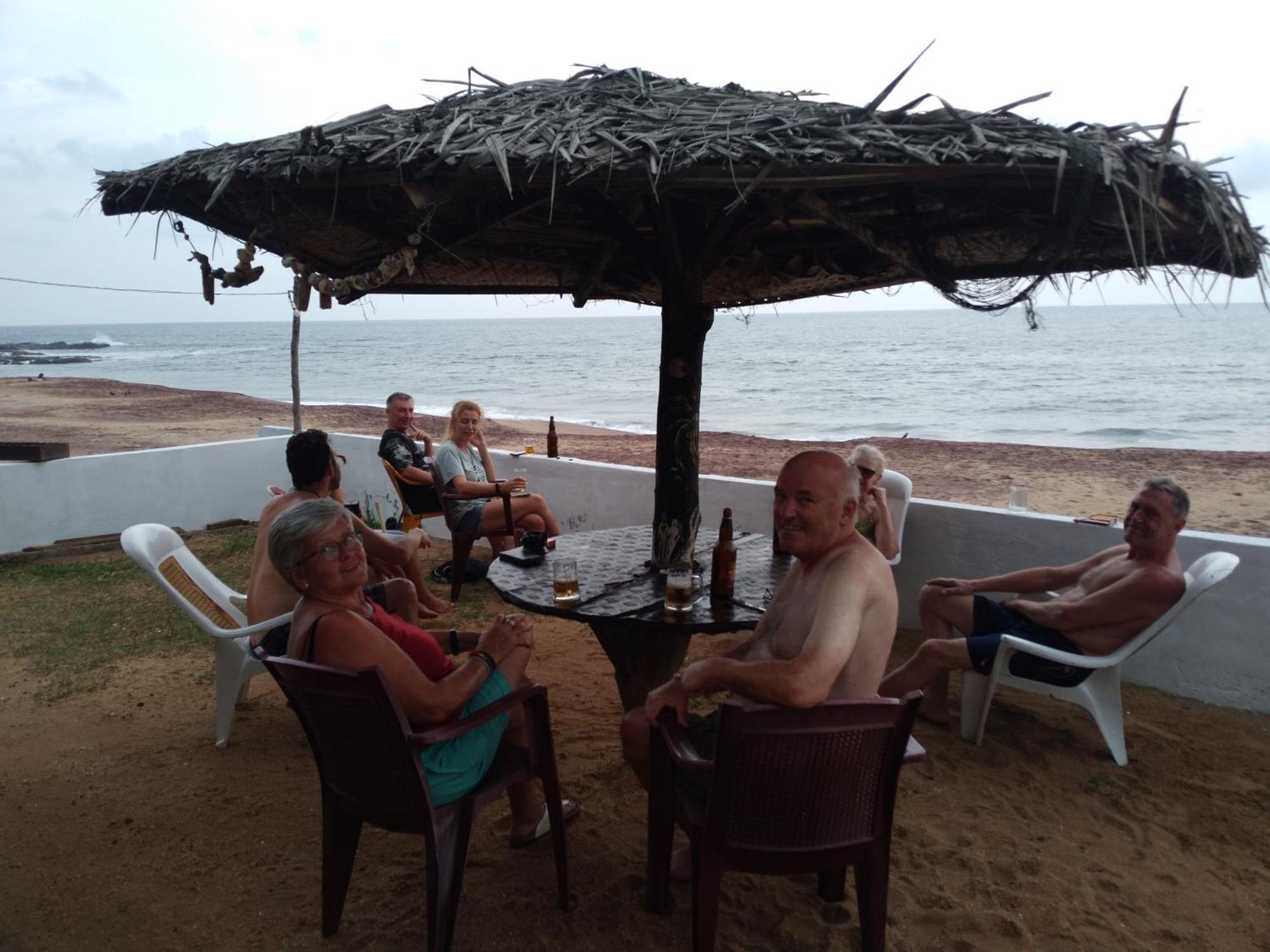 Happy Beach Cabana Hambantota Exterior foto